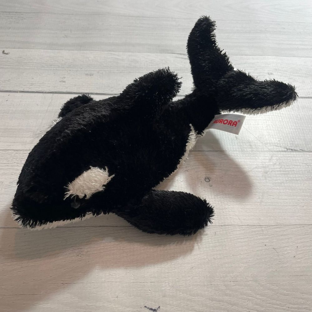 Aurora‎ killer whale plush